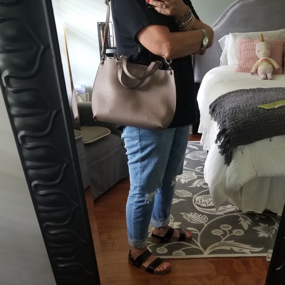 Free People | Reversible Leather Purse - Picture 7 of 7